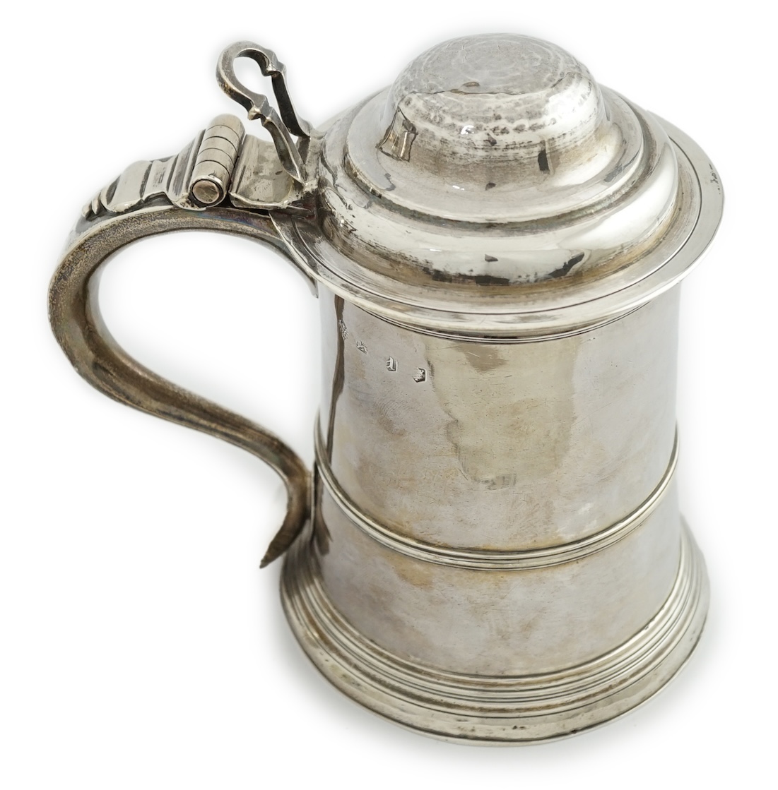 A George II silver tankard, indistinct maker's mark